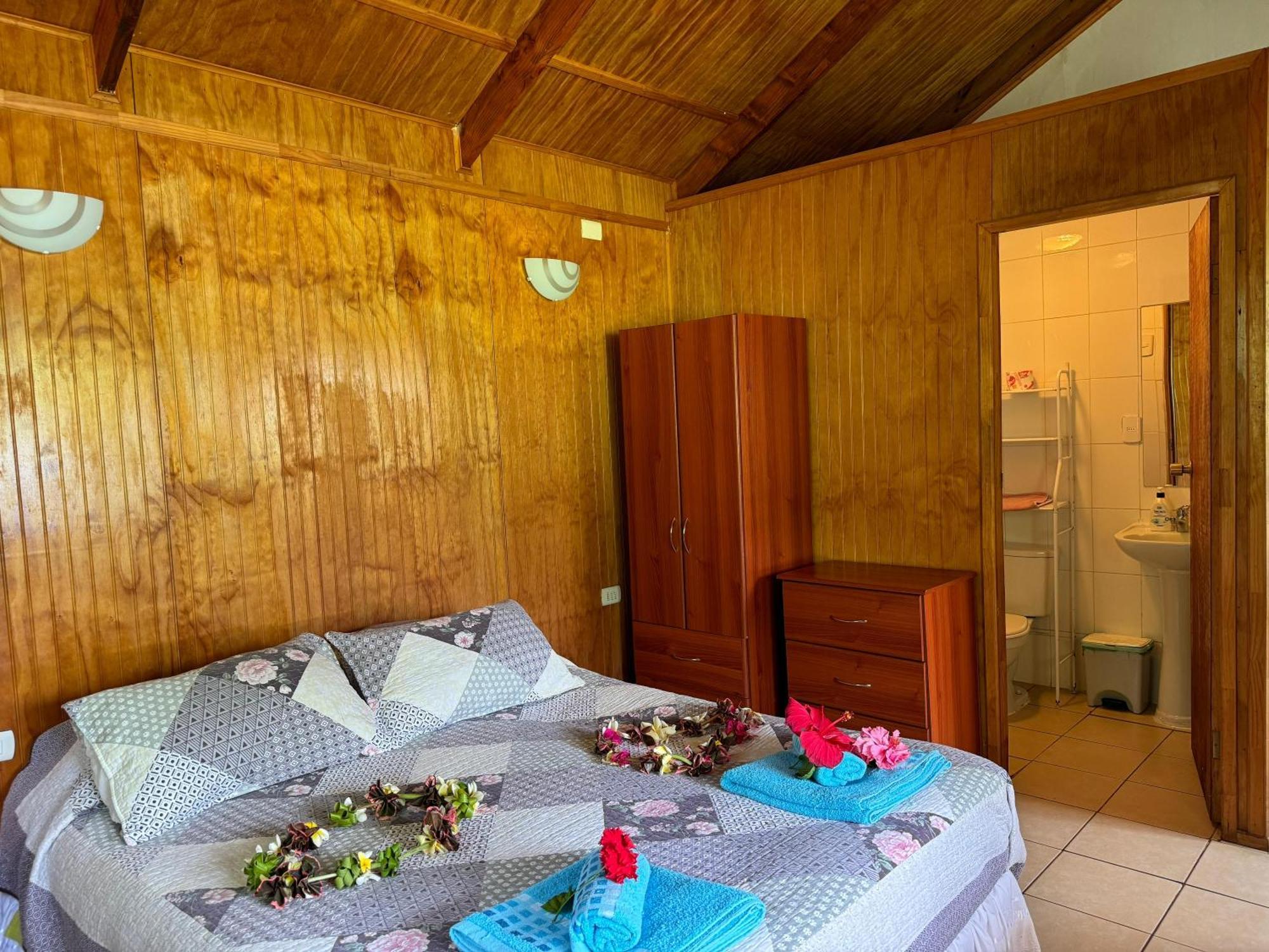 Cabanas Tangaroa Y Hamea Hanga Roa Luaran gambar